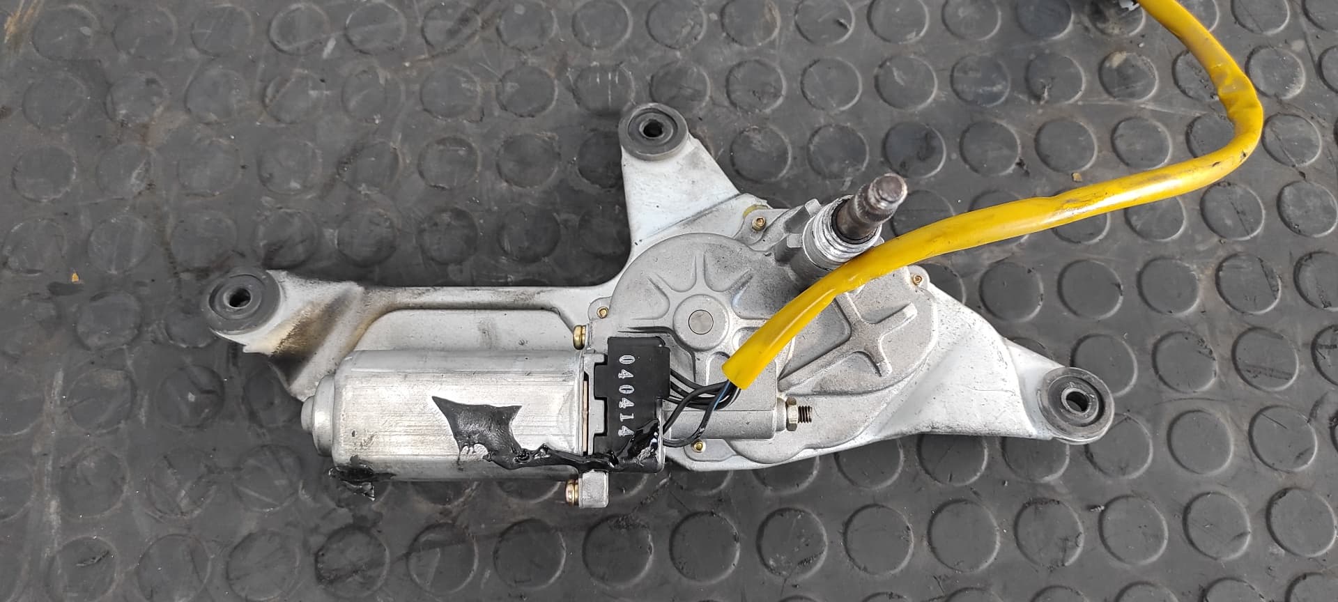 Recambio de MOTOR LIMPIA TRASERO para SSANGYONG REXTON D/662LA referencia OEM IAM 8615008000 - PLATA