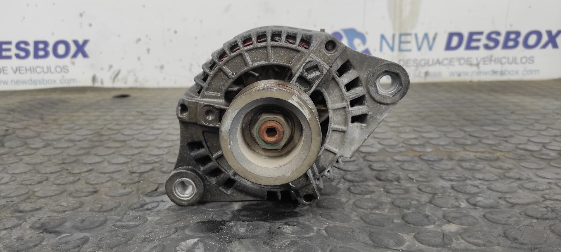 Recambio de ALTERNADOR para ALFA ROMEO SPIDER (163) 2.0 16V T.Spark AR16201 referencia OEM IAM 63321349 - VERDE