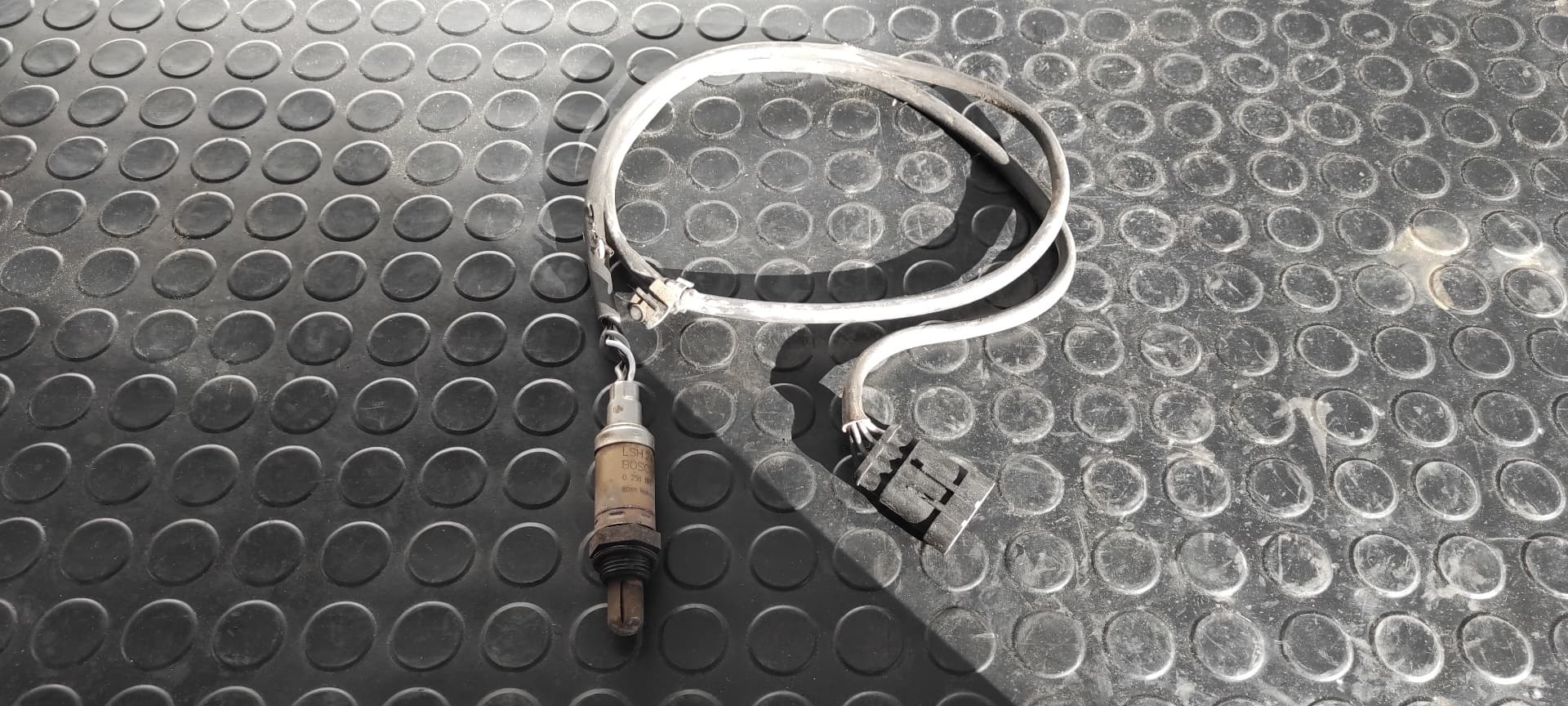 Recambio de SONDA LAMBDA para ALFA ROMEO SPIDER (163) 2.0 16V T.Spark AR16201 referencia OEM IAM 0258003390 - VERDE