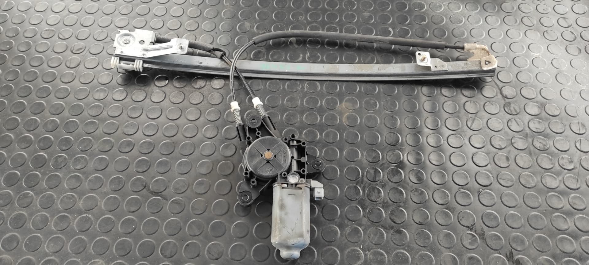Recambio de ELEVALUNAS DELANTERO DERECHO para CITROEN EVASION 1.9 Turbodiesel D8BXUD9TF referencia OEM IAM 111386 - ROJO