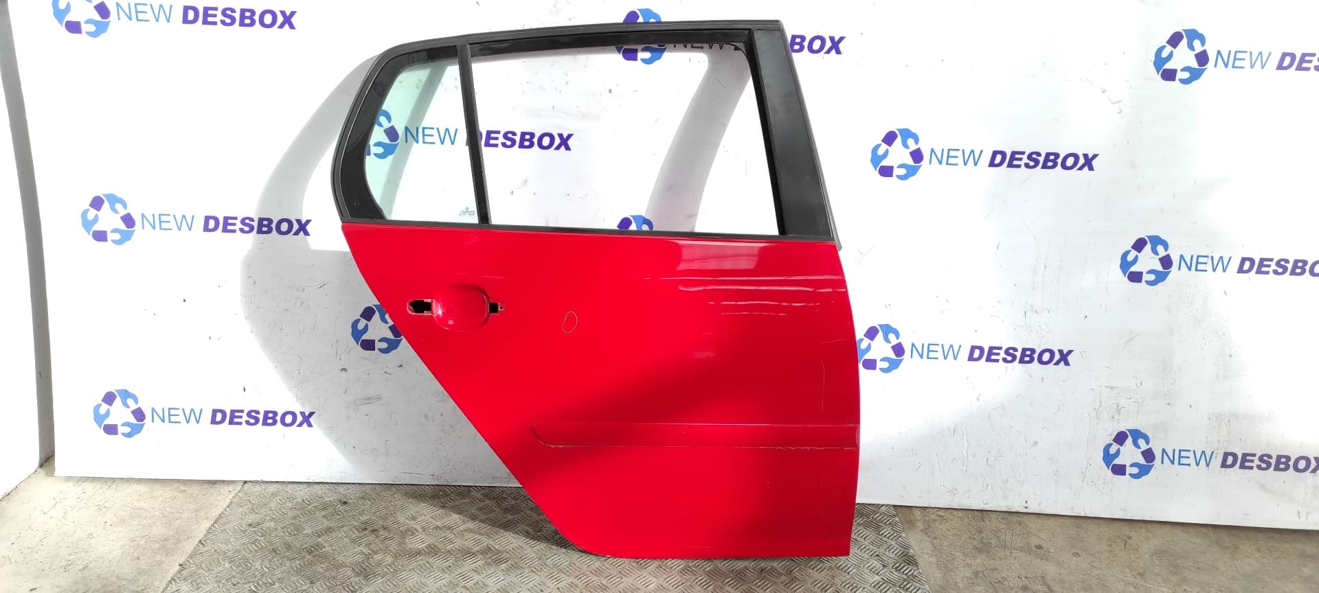 Recambio de PUERTA TRASERA DERECHA para VOLKSWAGEN GOLF V BERLINA (1K1) BKD referencia OEM IAM - ROJO