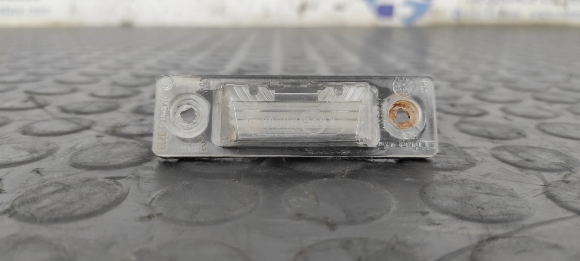 Recambio de PILOTO MATRICULA para VOLKSWAGEN SHARAN (7M6/7M9) Advance AUY referencia OEM IAM 7M3943021B - GRIS