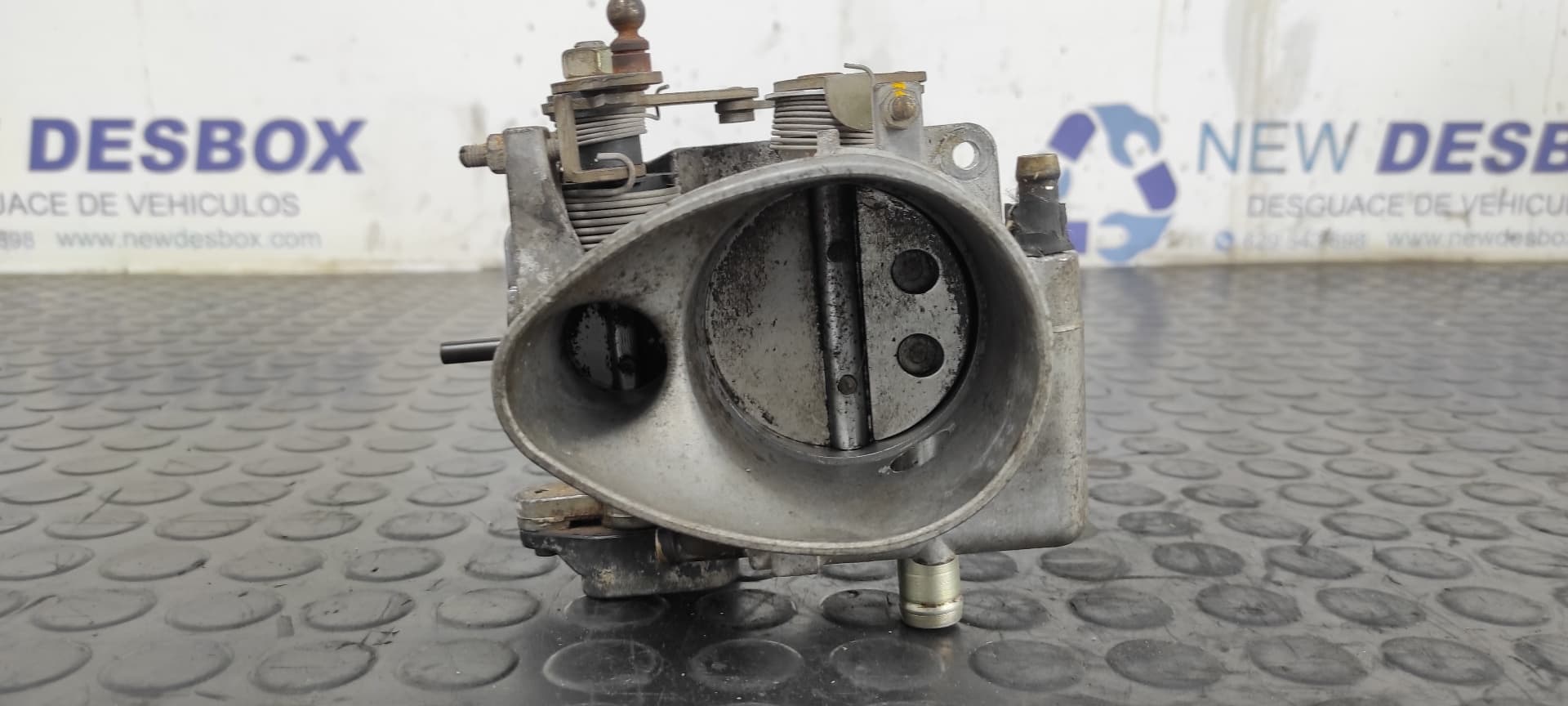 Recambio de CAJA MARIPOSA para OPEL SENATOR B C30SE referencia OEM IAM 90324480