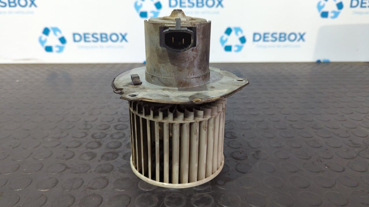 Recambio de MOTOR CALEFACCION para FORD TRANSIT, CAJA ABIERTA 86/92 Caja abierta FT 100 largo D4DA referencia OEM IAM 91VW18527AA - BLANCO