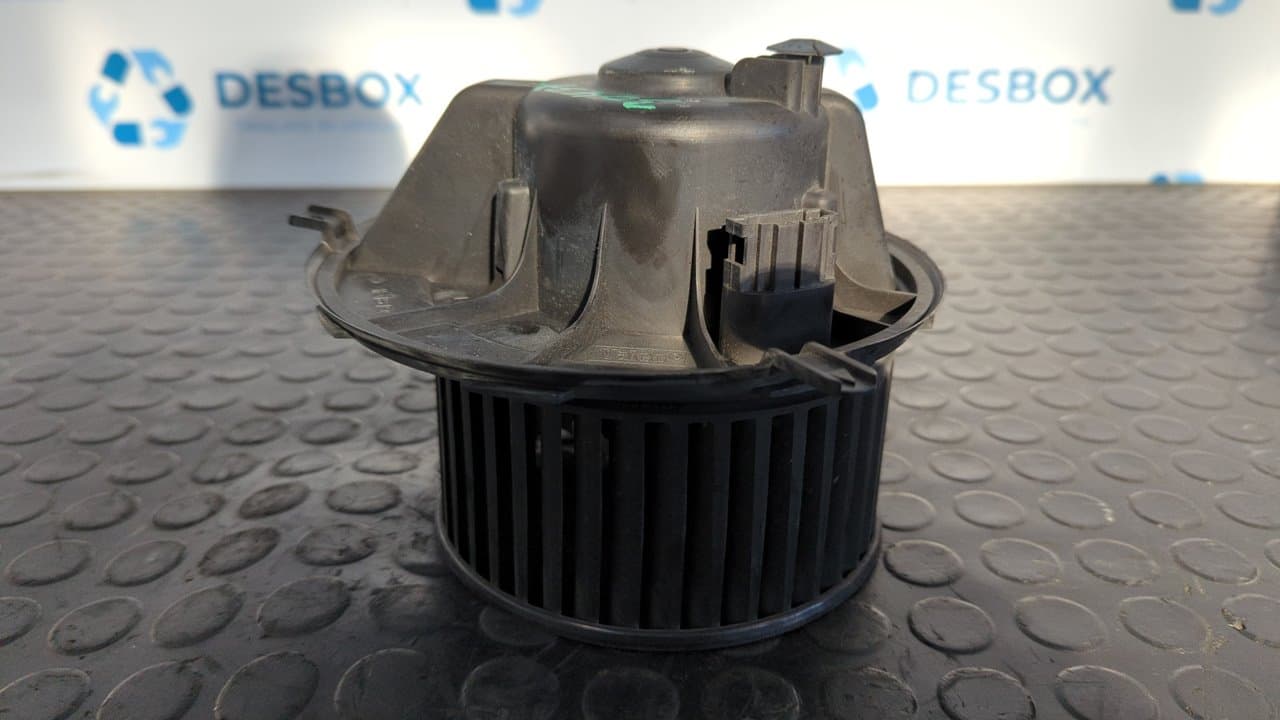 Recambio de MOTOR CALEFACCION para VOLKSWAGEN CADDY KA/KB (2K) BDJ referencia OEM IAM 1K1819015 - BLANCO