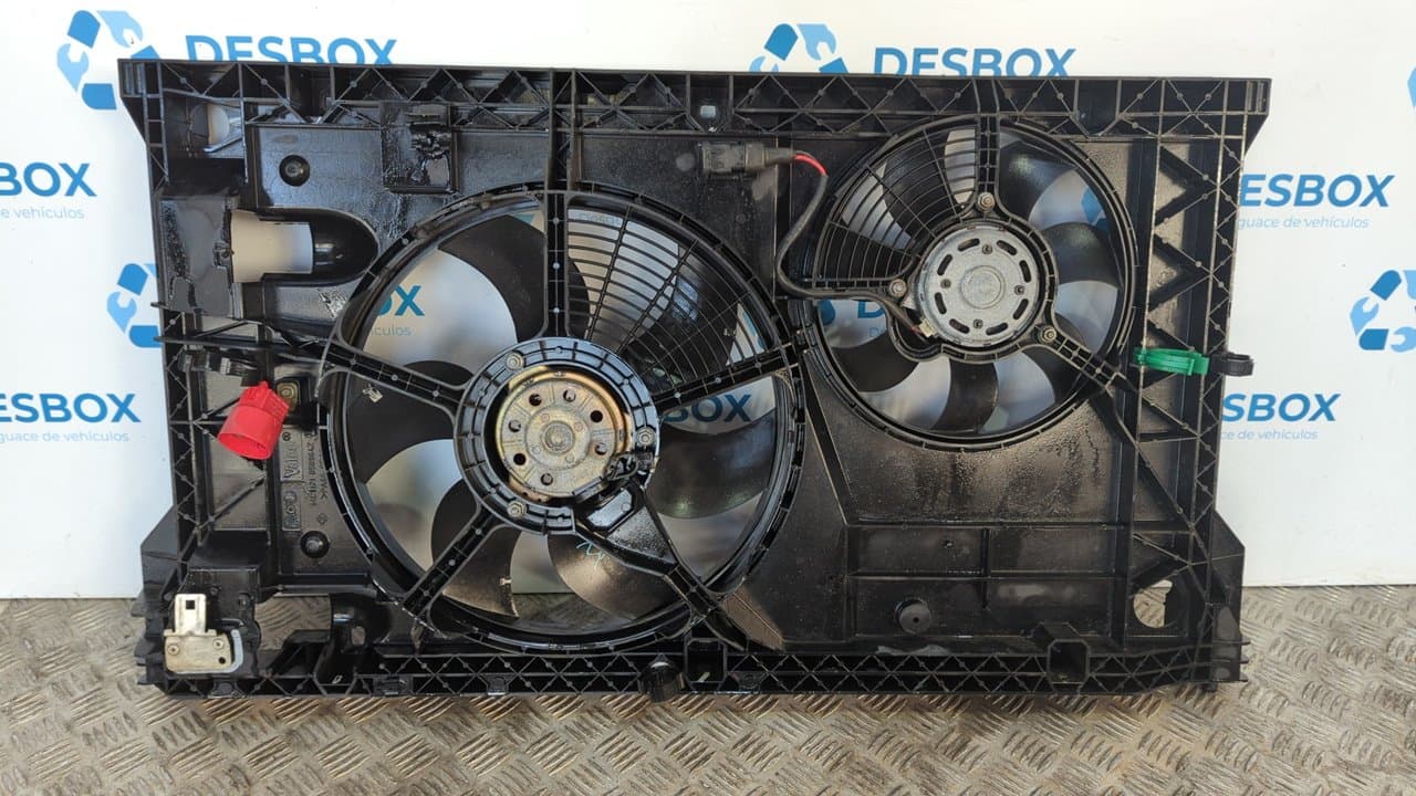 Recambio de ELECTROVENTILADOR para OPEL MOVANO S8UW7 referencia OEM IAM 7700315276