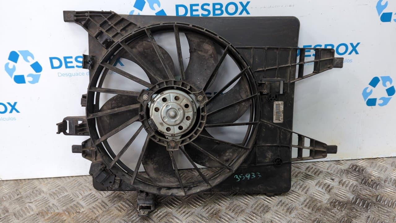 Recambio de ELECTROVENTILADOR para RENAULT KANGOO K9KB8 referencia OEM IAM 8200427466B - BLANCO