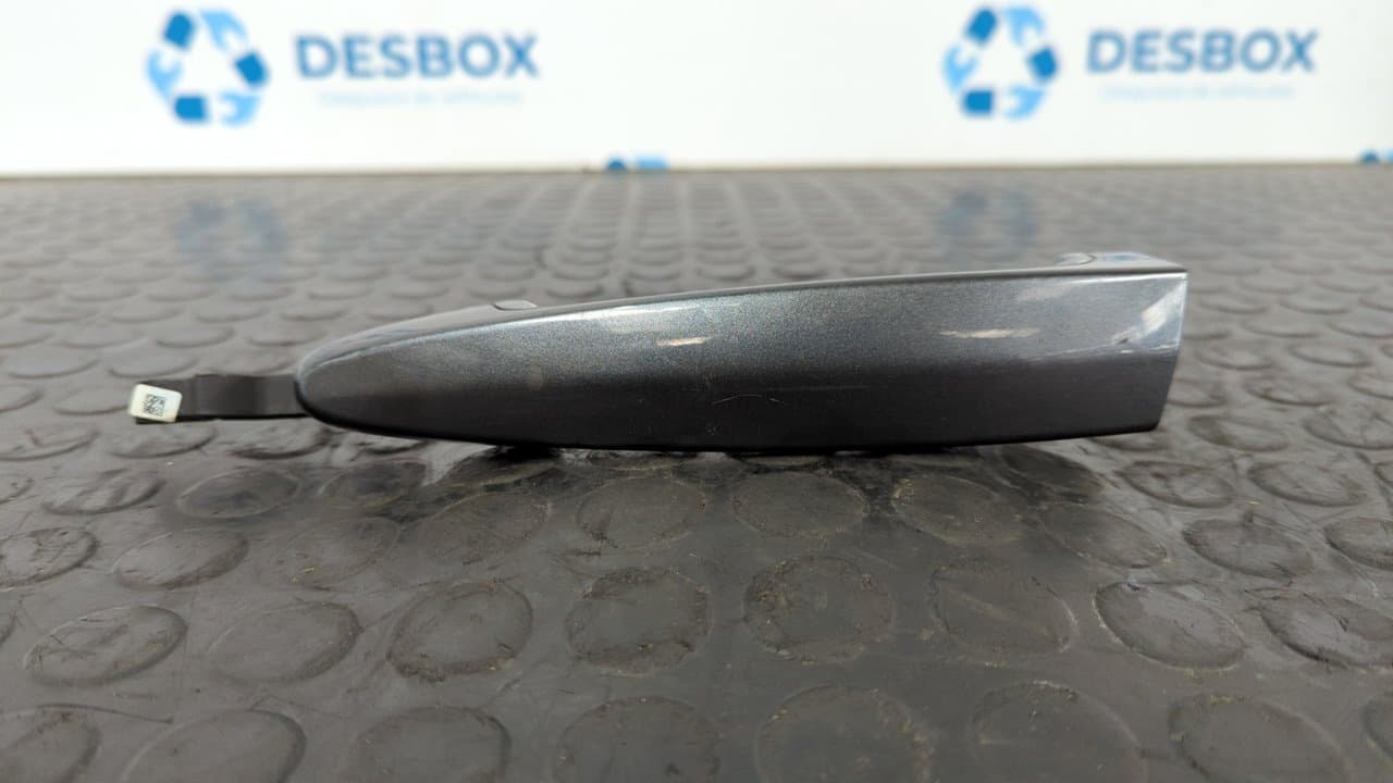 Recambio de MANETA DELANTERA IZQUIERDA para BMW SERIE 4 COUPE (F32) 420d N47D20C referencia OEM IAM E9XL3 - GRIS