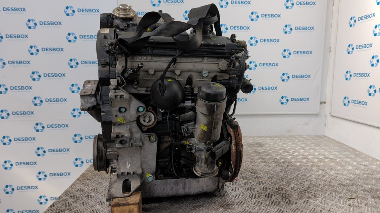 Recambio de MOTOR para VOLKSWAGEN GOLF IV BERLINA (1J1) ATD referencia OEM IAM ATD - NEGRO