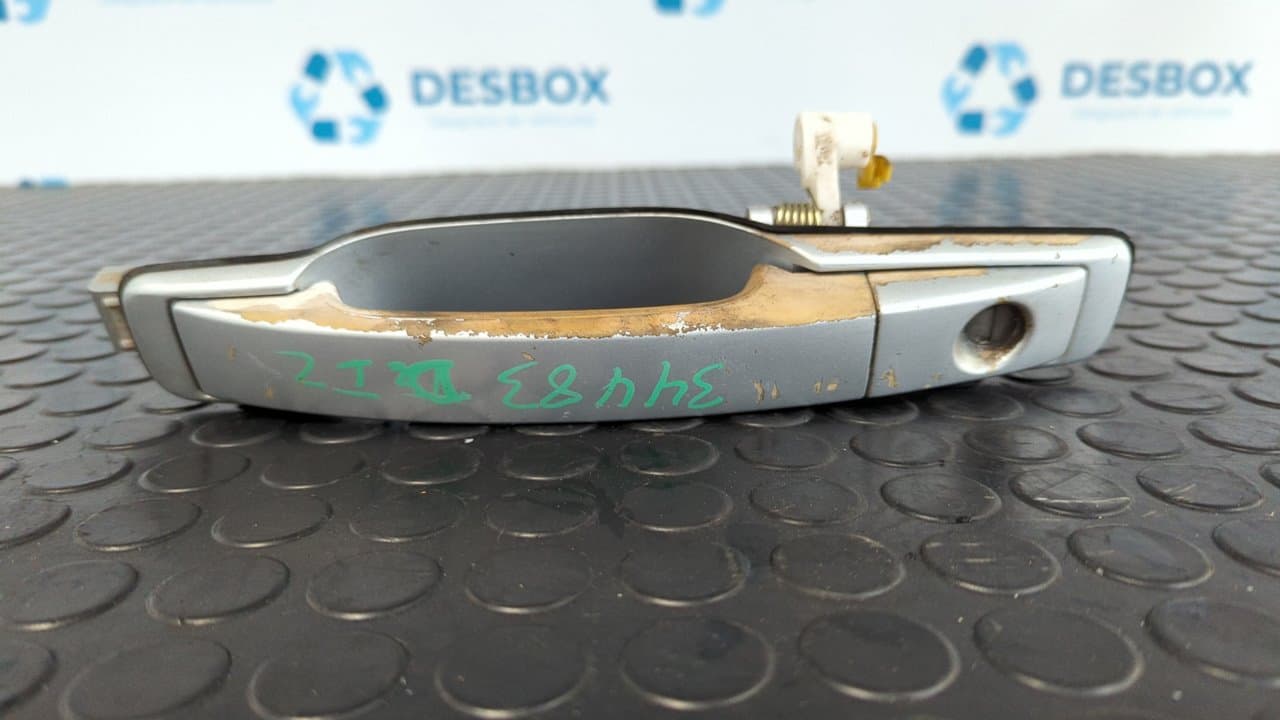 Recambio de MANETA DELANTERA IZQUIERDA para SSANGYONG RODIUS Xdi Deluxe 4WD D27DT - PLATA