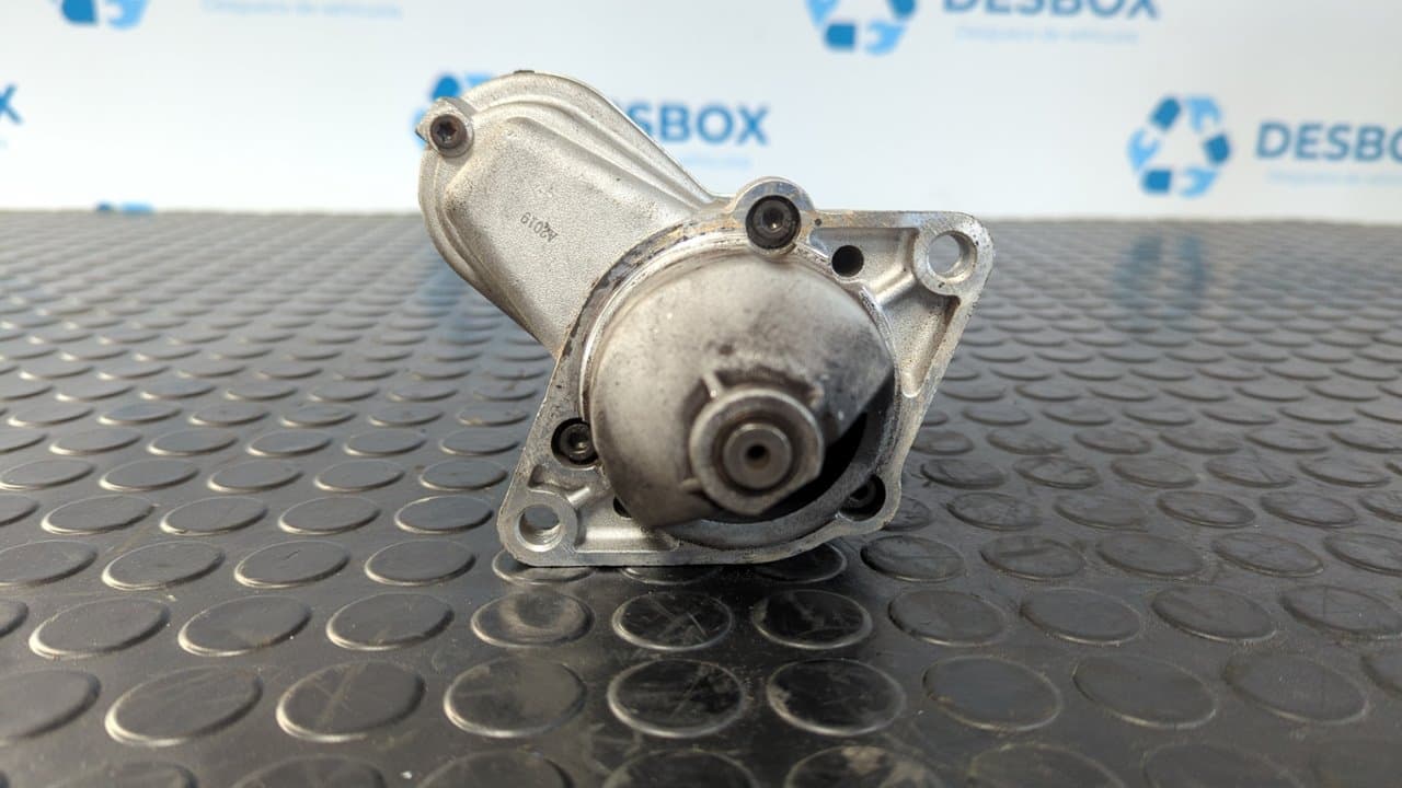 Recambio de MOTOR ARRANQUE para OPEL CORSA C Z12XEP referencia OEM IAM HC010519 - GRIS