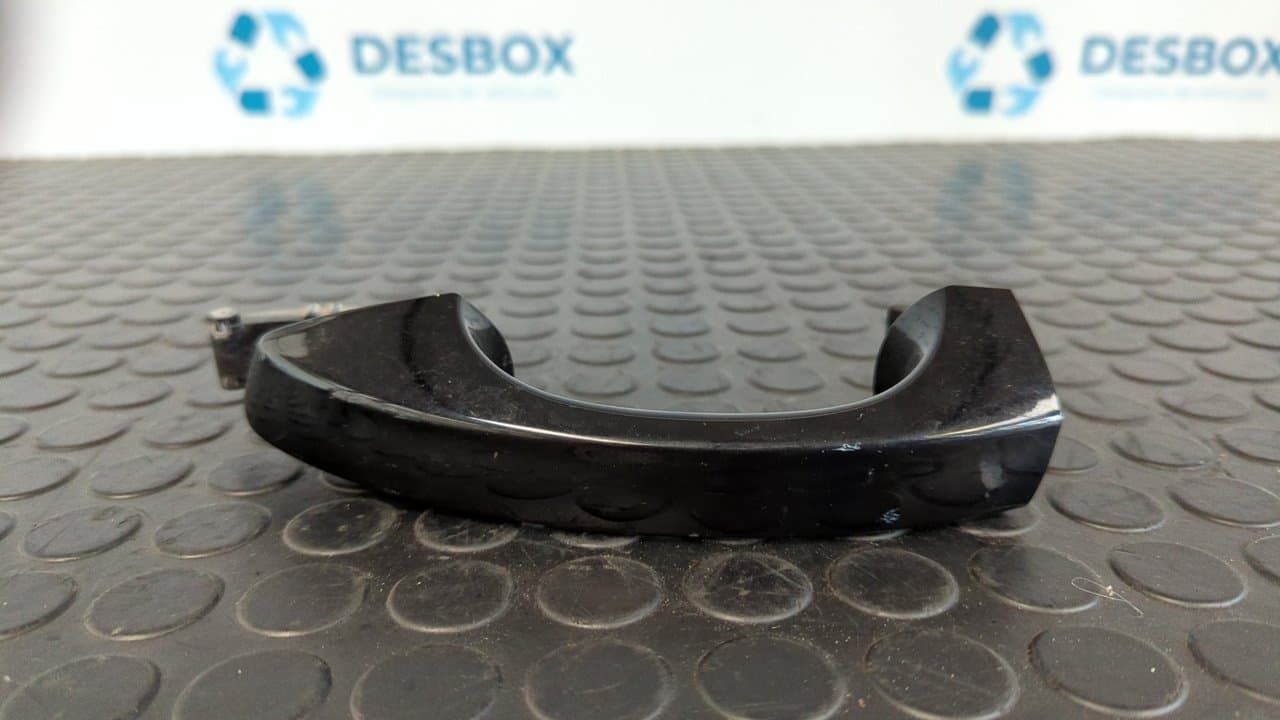 Recambio de MANETA DELANTERA IZQUIERDA para VOLKSWAGEN GOLF VII LIM. (5G1) BlueMotion CRKB referencia OEM IAM 5G0837205 - NEGRO