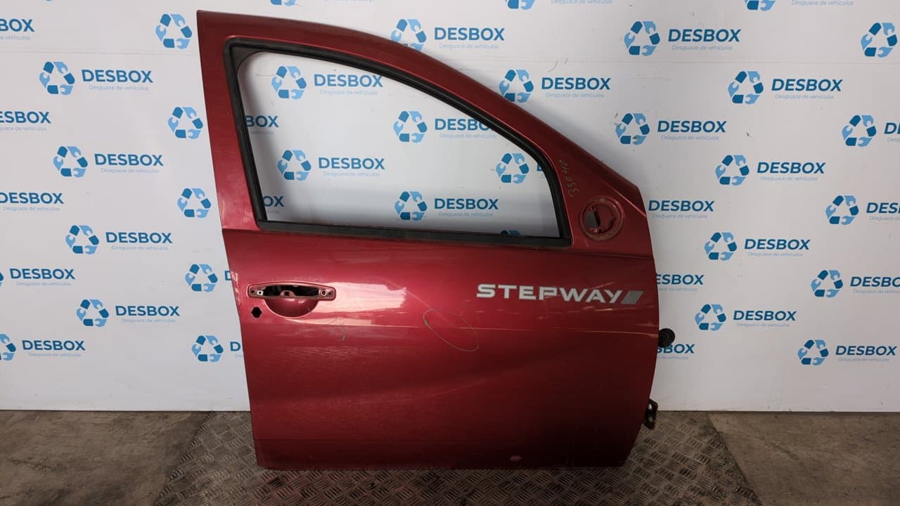 Recambio de PUERTA DELANTERA DERECHA para DACIA SANDERO K7M710 referencia OEM IAM - ROJO
