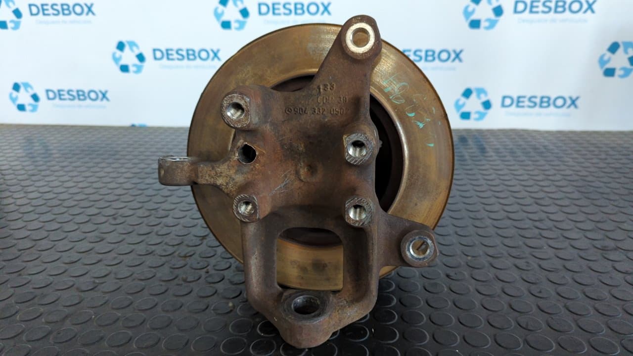 Recambio de MANGUETA DELANTERA DERECHA para MERCEDES-BENZ SPRINTER 02.00 -> COMBI 213 CDI (902.671-672) 611981 referencia OEM IAM 9043320502 - BLANCO