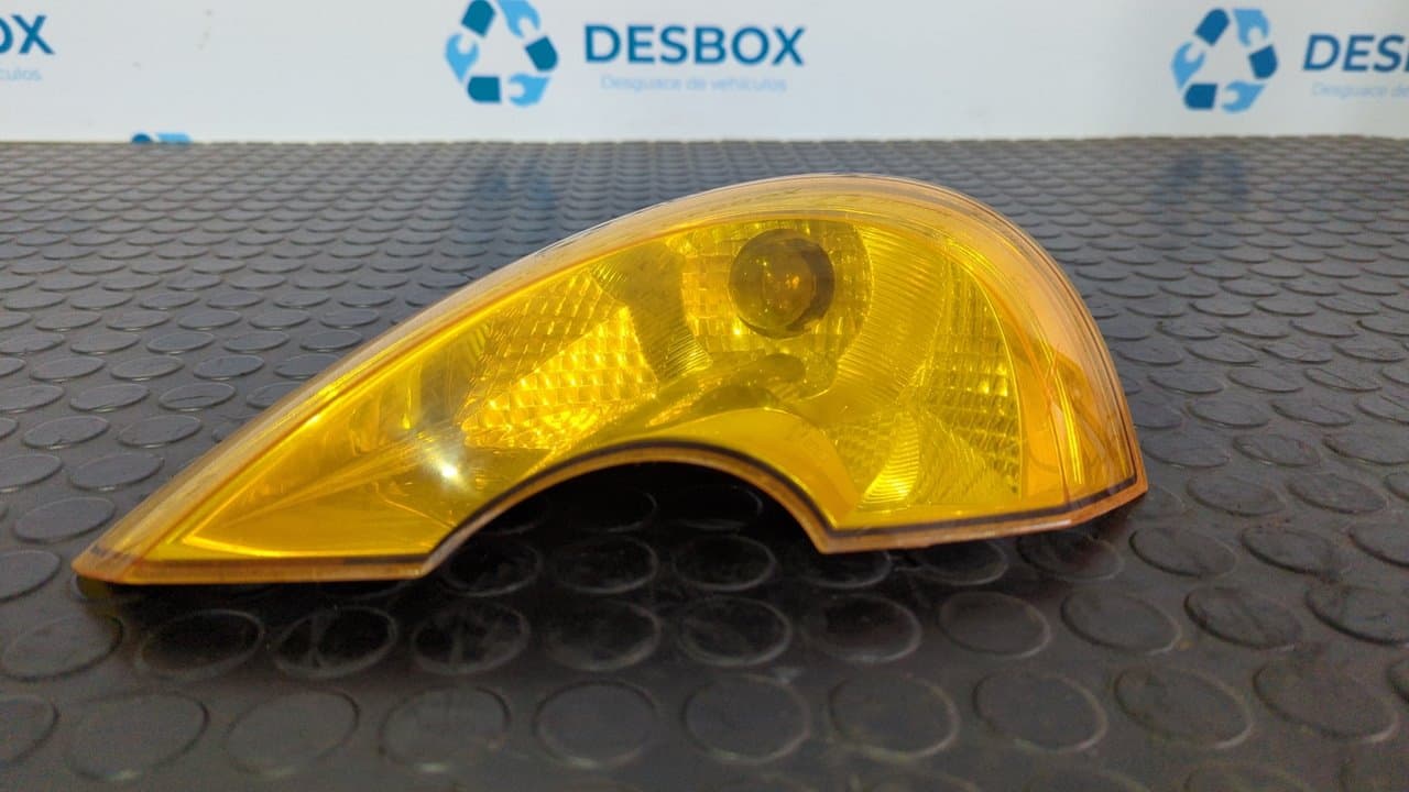 Recambio de PILOTO DELANTERO IZQUIERDO para RENAULT GRAND MODUS Authentique K9KT7 referencia OEM IAM 22816498B