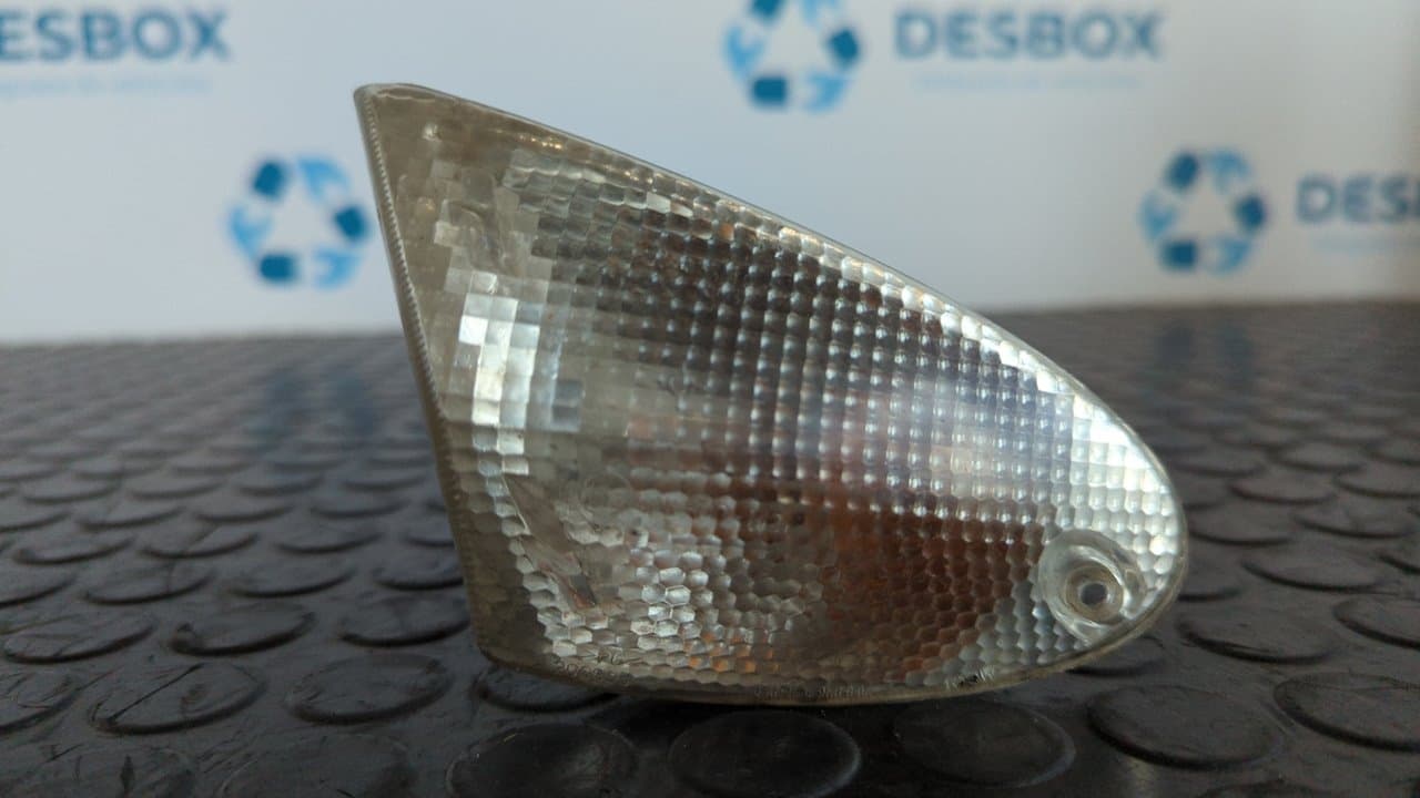 Recambio de PILOTO DELANTERO IZQUIERDO para PIAGGIO (VESPA) XEVO XEvo 125 referencia OEM IAM 338809S - NEGRO