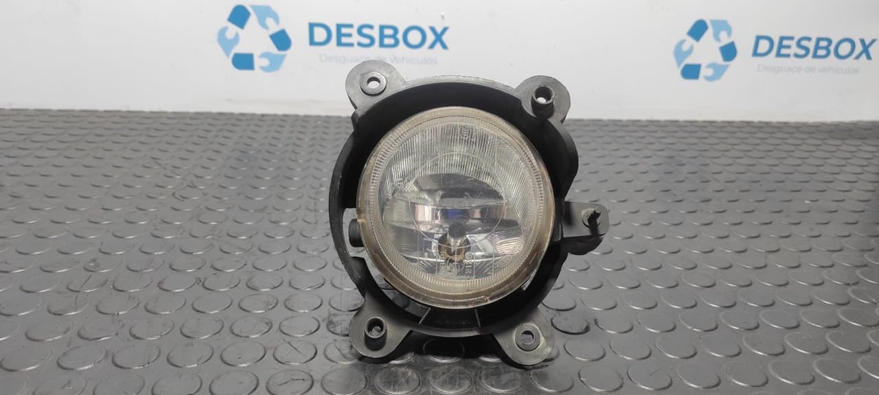 Recambio de FARO ANTINIEBLA DERECHO para KIA SORENTO 2.5 CRDi Active D4CB referencia OEM IAM H27W/2 - GRIS