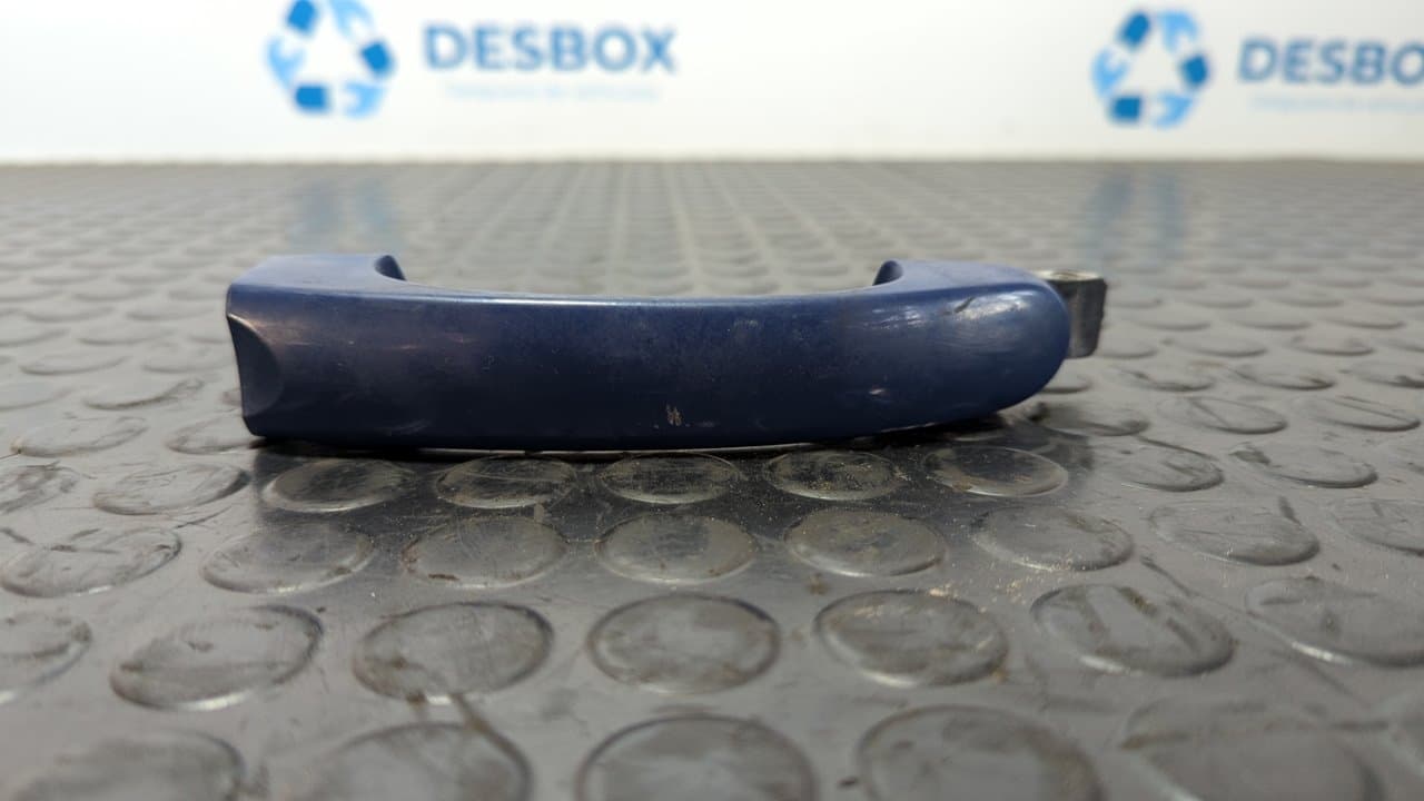 Recambio de MANETA DELANTERA DERECHA para VOLKSWAGEN TOURAN (1T1) Trendline BKC referencia OEM IAM 7H0837209 - AZUL