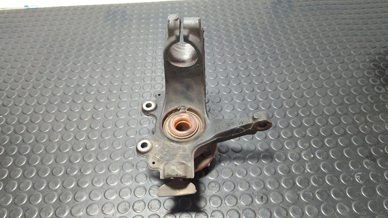 Recambio de MANGUETA DELANTERA DERECHA para FORD FOCUS C-MAX (CAP) KKDA referencia OEM IAM 3M513K170BG - AZUL