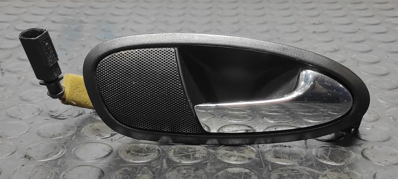 Recambio de MANETA INTERIOR DELANTERA DERECHA para SEAT ALTEA XL (5P5) Reference BSE referencia OEM IAM 5P0837114 - BLANCO