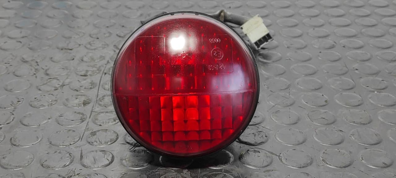 Recambio de PILOTO TRASERO IZQUIERDO para LIGIER NOVA LDW502 LOMBARDINI referencia OEM IAM 0038 - AMARILLO