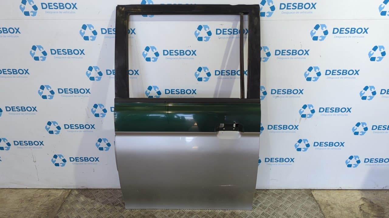 Recambio de PUERTA TRASERA IZQUIERDA para MITSUBISHI L 200 (K6/7) 4D56 - NEGRO