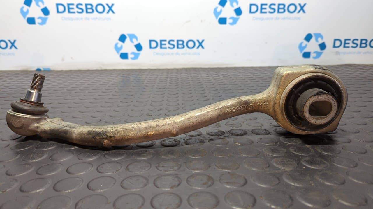 Recambio de BRAZO DERECHO SUPERIOR DELANTERO para MERCEDES-BENZ CLASE CLC (CL203) CLC 220 CDI (LA) (203.708) OM646963 referencia OEM IAM 189 20311 - NEGRO
