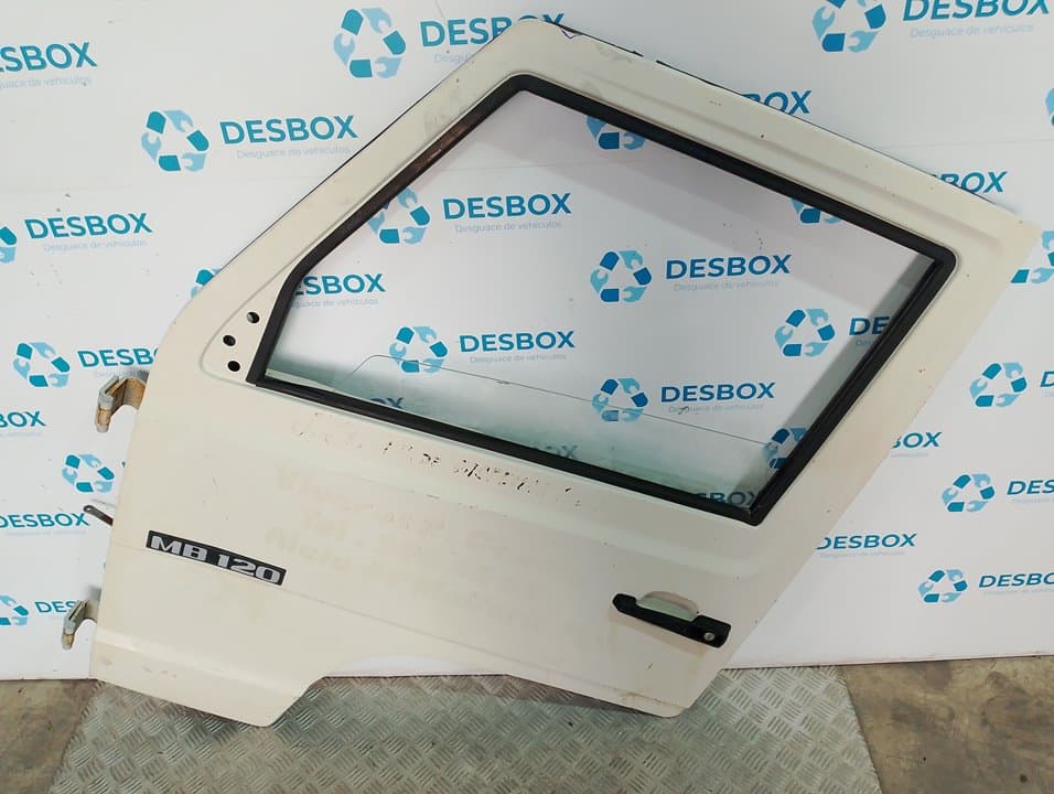 Recambio de PUERTA DELANTERA IZQUIERDA para MERCEDES-BENZ MB 120