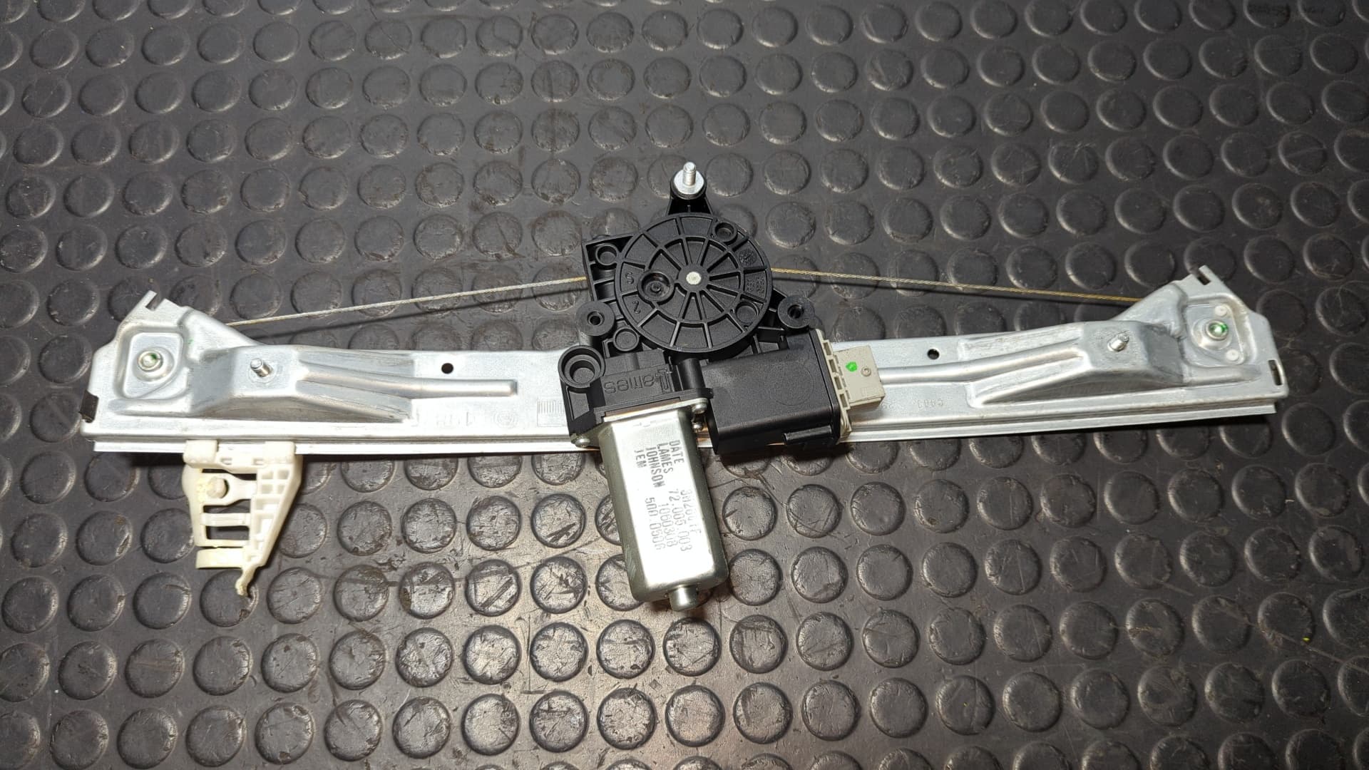 Recambio de ELEVALUNAS TRASERO DERECHO para FIAT BRAVO (198) referencia OEM IAM 72005003
