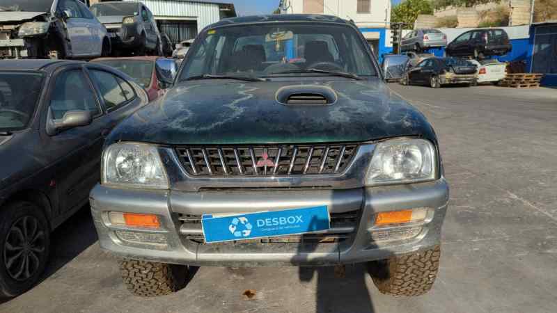 Recambio de CAPO para MITSUBISHI L 200 (K6/7) 4D56 - NEGRO