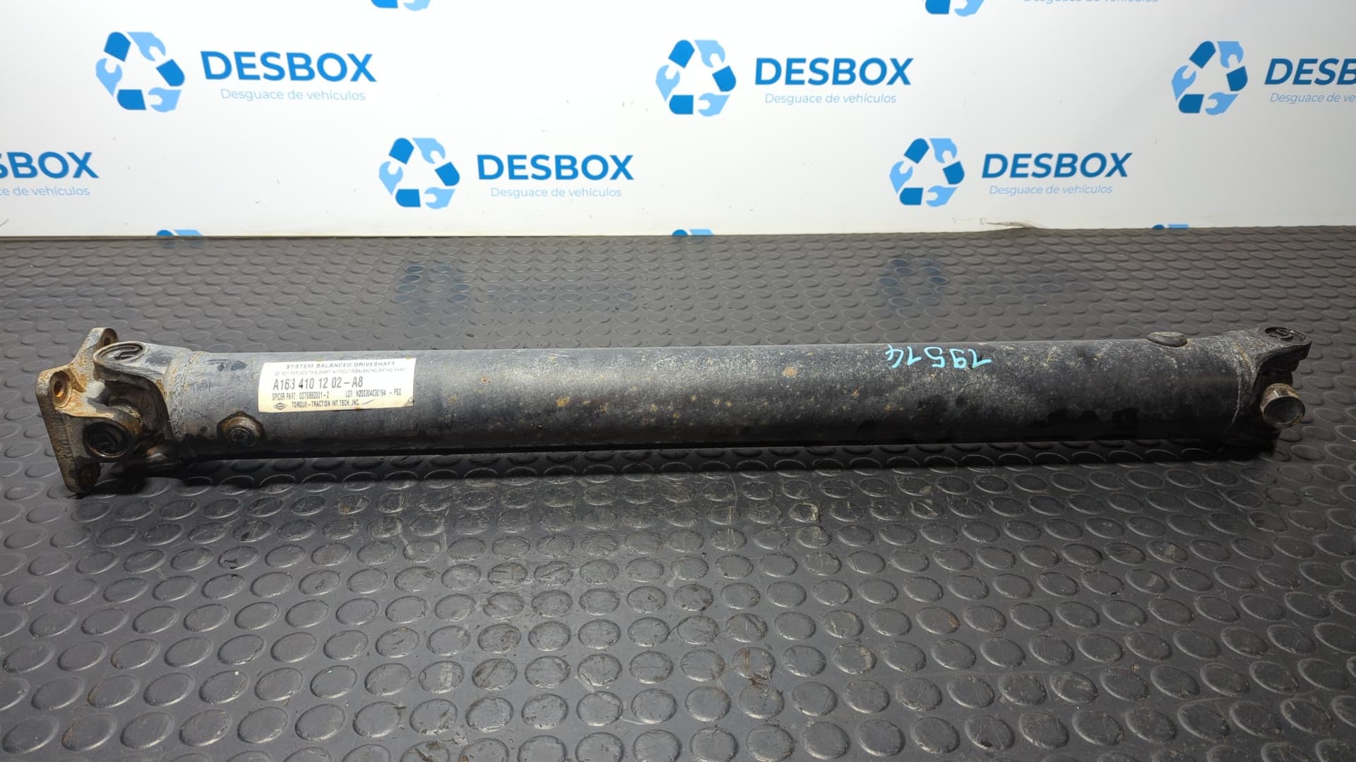 Recambio de TRANSMISION CENTRAL para MERCEDES-BENZ CLASE M (W163) OM612963 referencia OEM IAM A1634101202 - GRIS