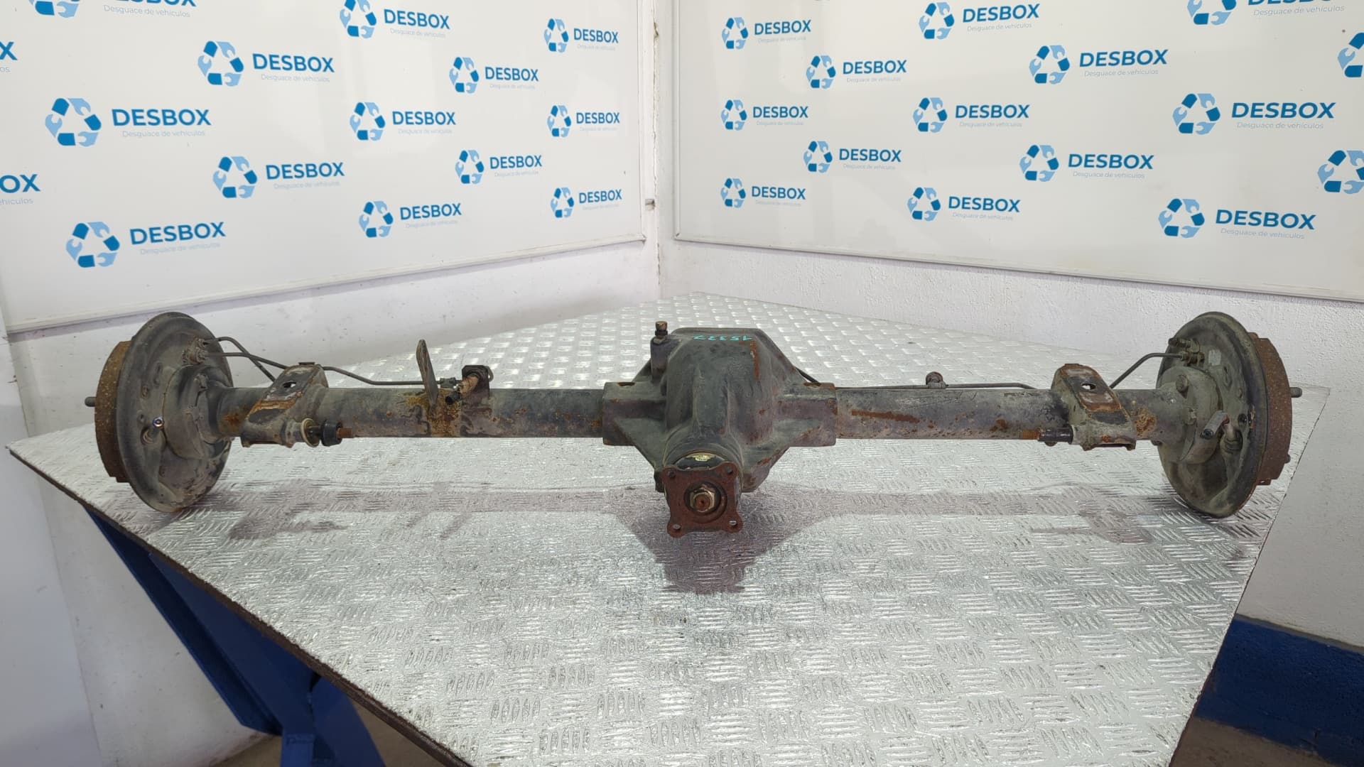 Recambio de PUENTE TRASERO para PIAGGIO (VESPA) PORTER PICK - UP Diesel LDW1404 referencia OEM IAM 134592 - BLANCO