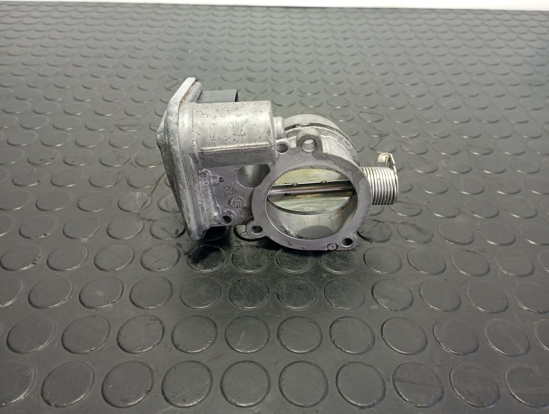 Recambio de CAJA MARIPOSA para BMW SERIE 3 CABRIO (E93) 320D A CABRIO N47D20C referencia OEM IAM 780437301 - GRANATE