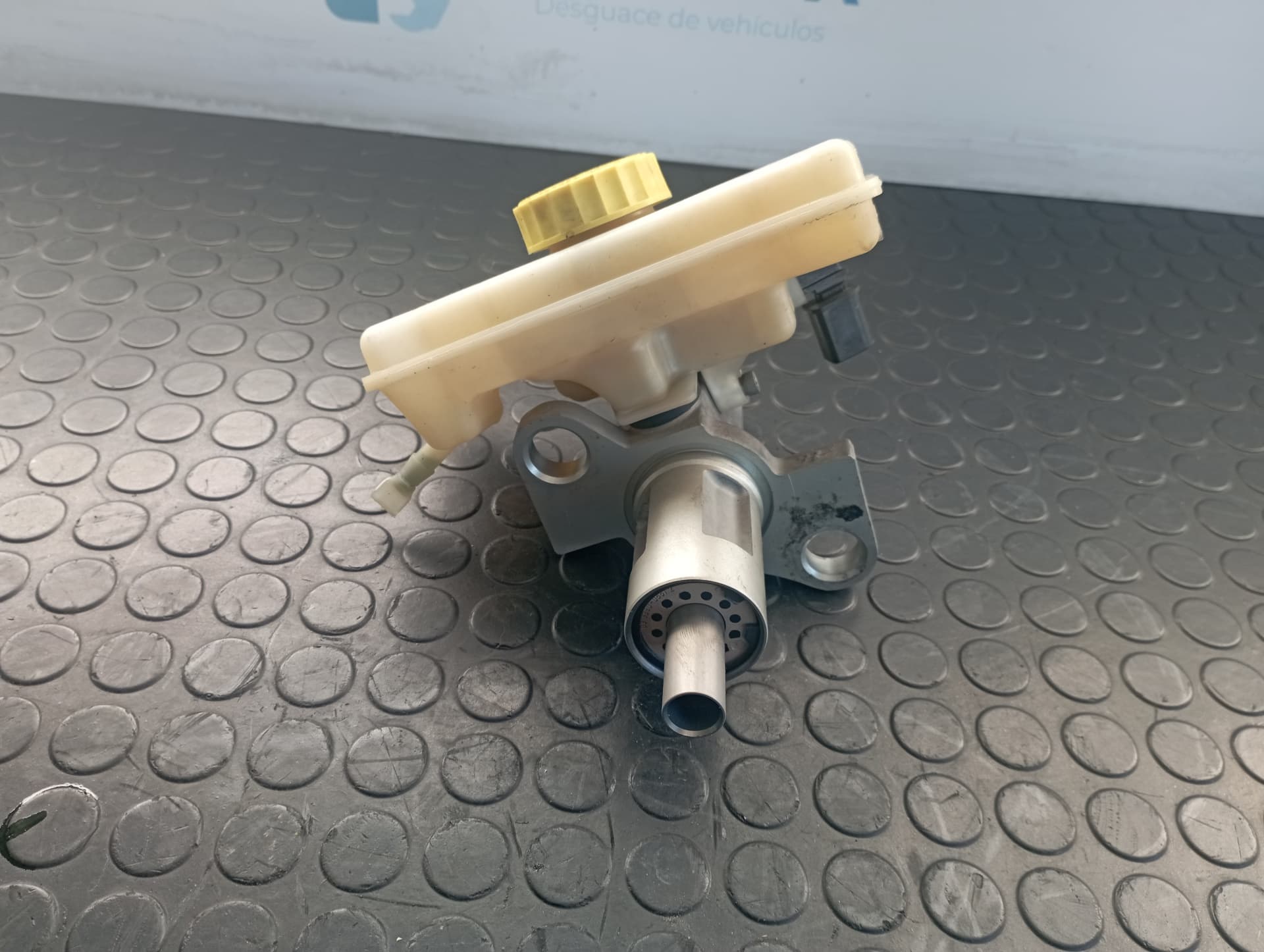 Recambio de BOMBA FRENO para AUDI A4 CABRIO (8H) 3.0 TDI ASB referencia OEM IAM 8E0611301G - AZUL