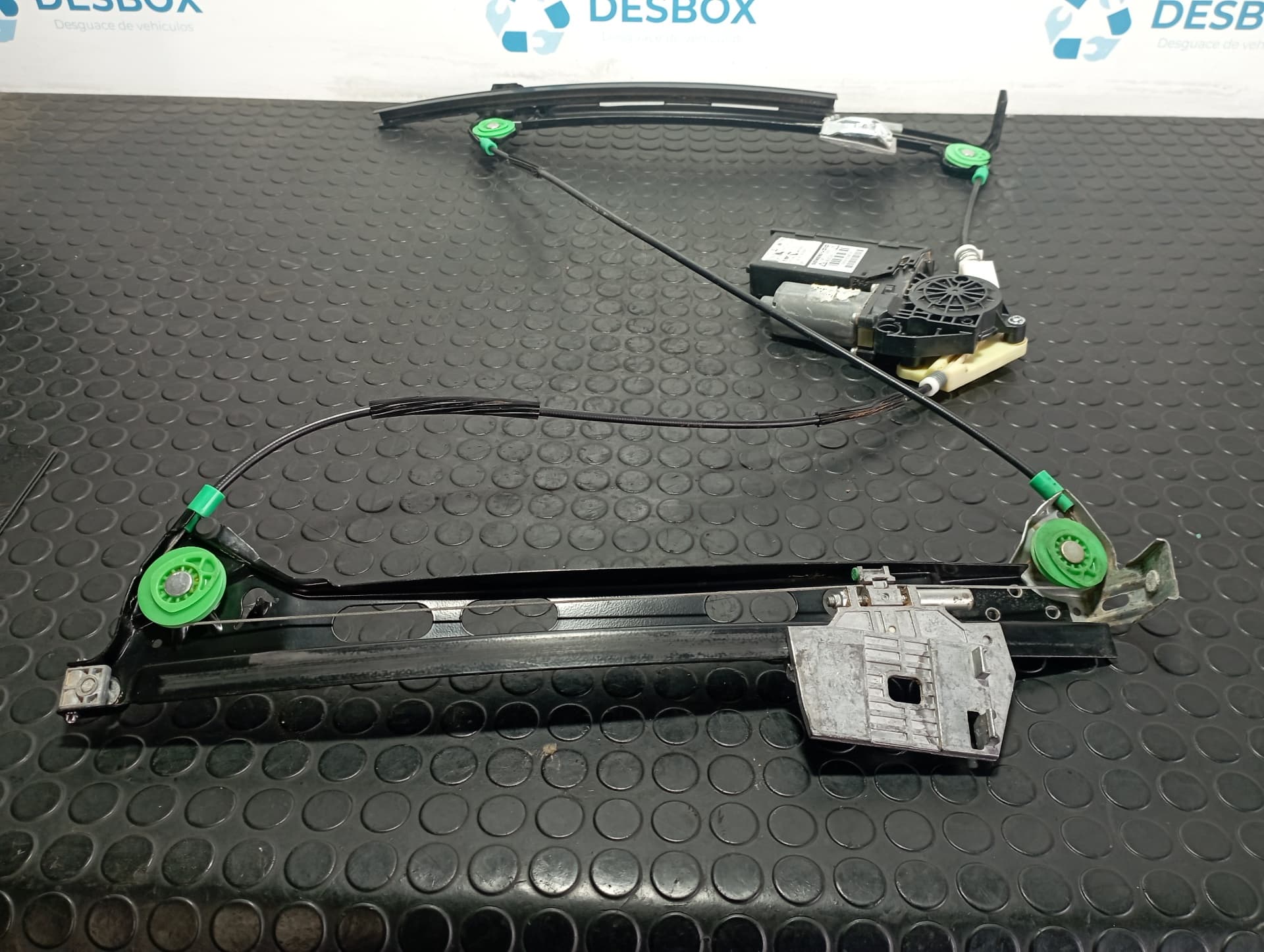 Recambio de ELEVALUNAS DELANTERO DERECHO para AUDI A4 CABRIO (8H) 3.0 TDI ASB referencia OEM IAM 8H0837462A - AZUL