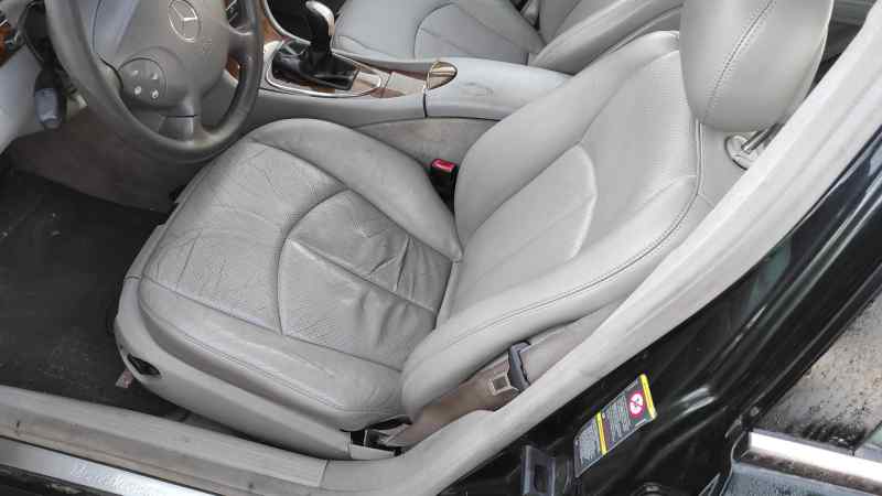Recambio de JUEGO ASIENTOS COMPLETO para MERCEDES-BENZ CLASE E (W211) BERLINA 646961 - NEGRO