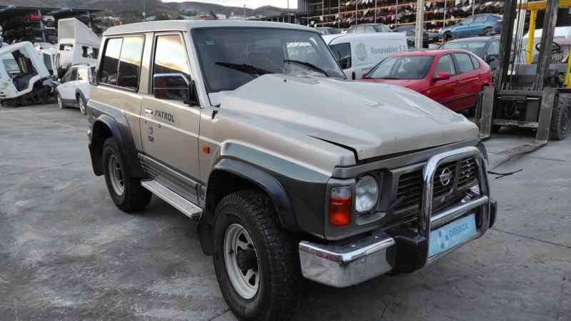Recambio de PILOTO DELANTERO DERECHO para NISSAN PATROL GR (Y60) 2.8 TURBO DIESEL RD28 TURBO - GRIS