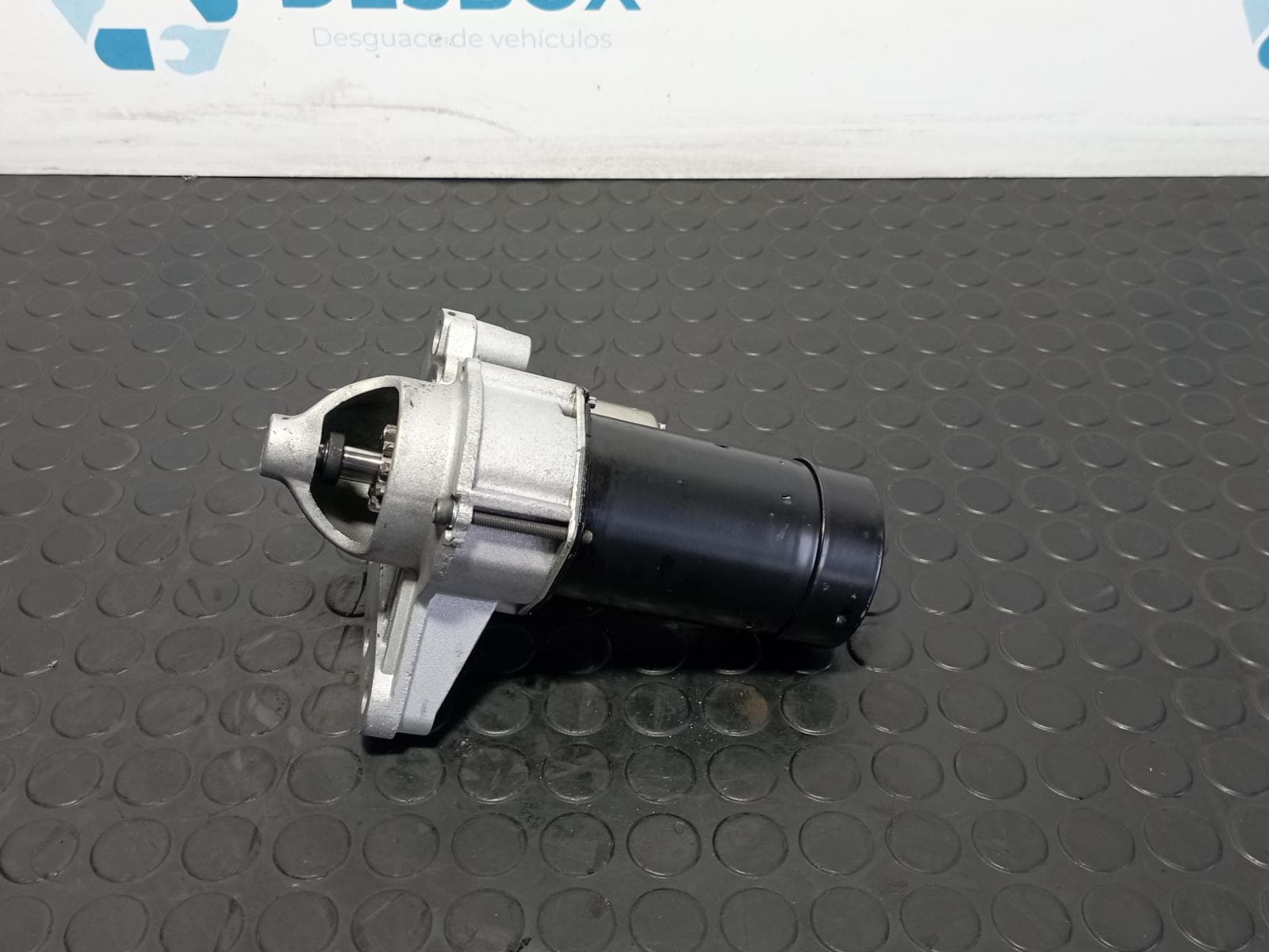Recambio de MOTOR ARRANQUE para CITROEN NEMO 1.4 HDI 8HS referencia OEM IAM 8EA011610181 - BLANCO