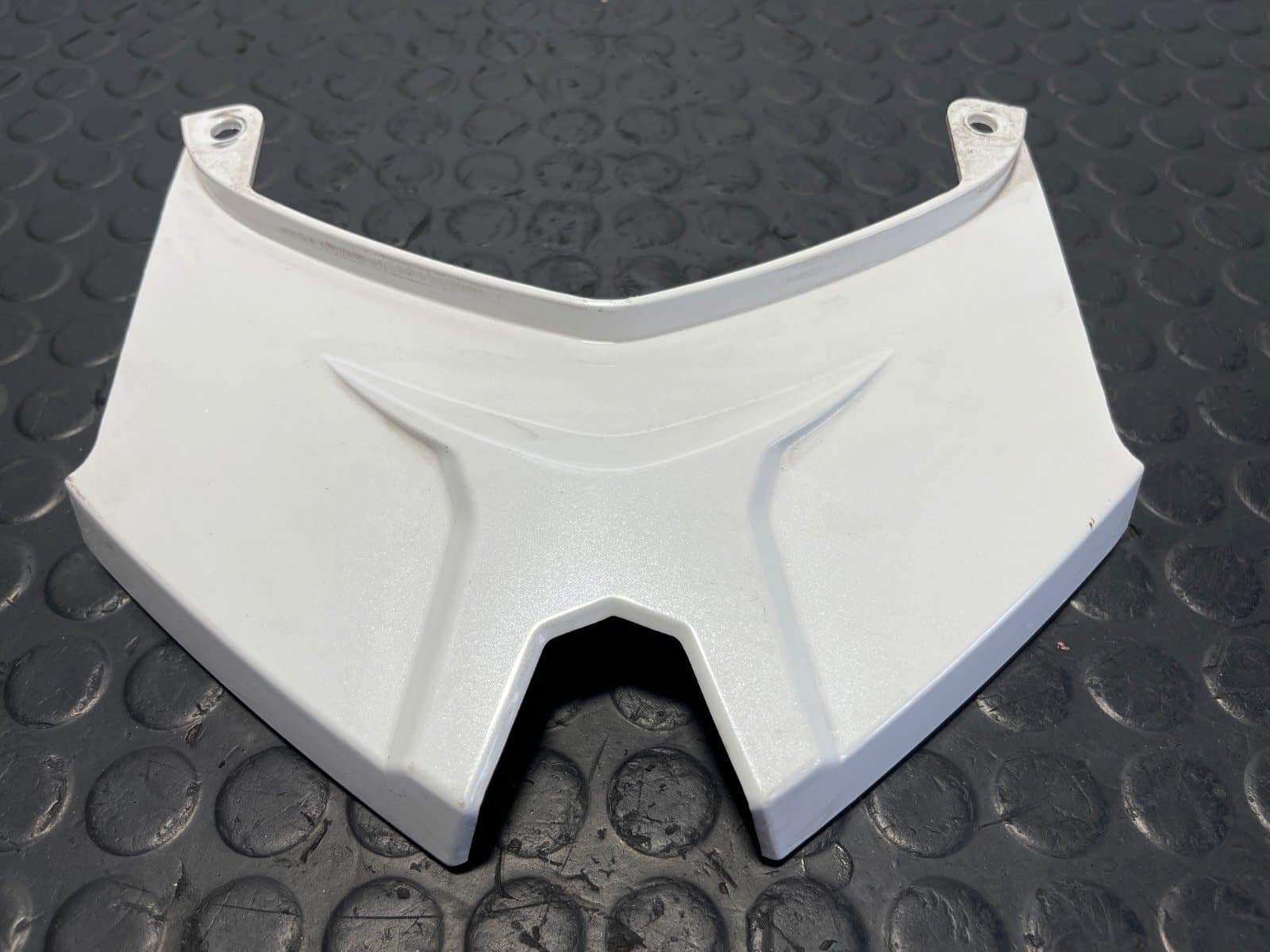 Recambio de MOLDURA para WOTTAN STORM SY125T 1P52QMI - BLANCO
