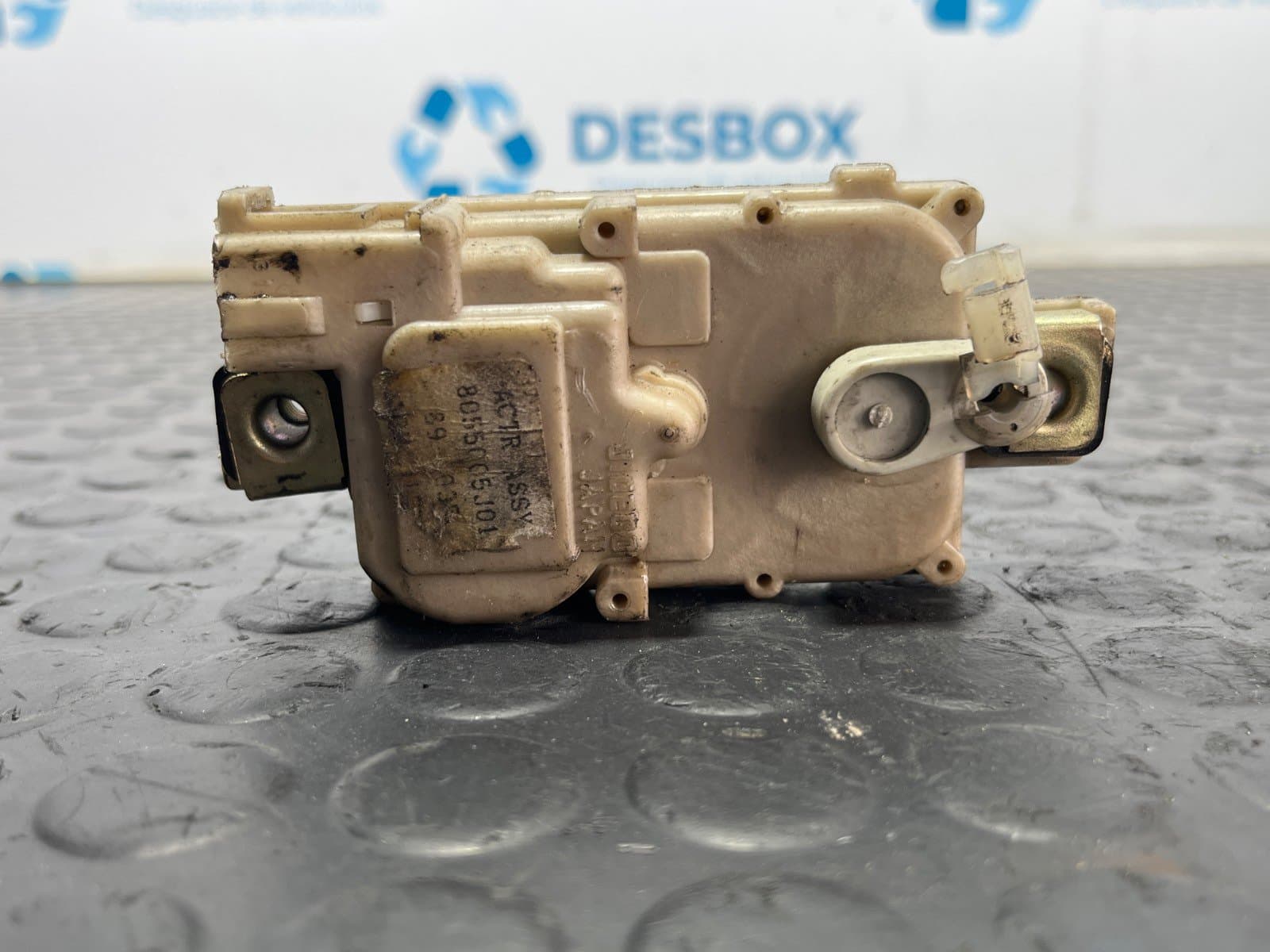 Recambio de MOTOR CIERRE CENTRALIZADO DELANTERO DERECHO para NISSAN PATROL GR (Y60) 2.8 TURBO DIESEL RD28 TURBO referencia OEM IAM 8055005J01 - GRIS