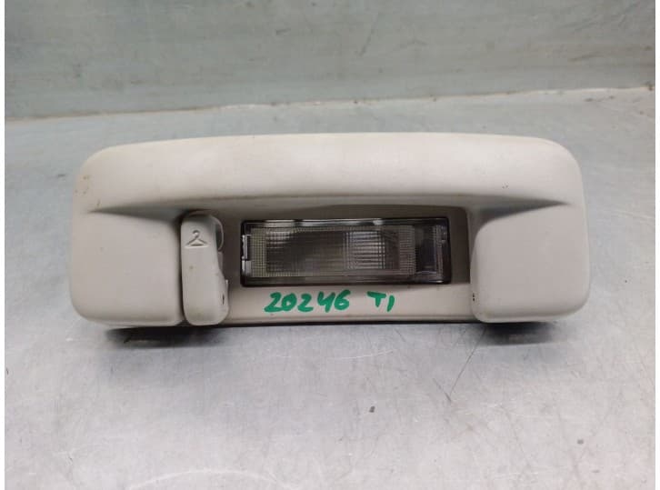 Recambio de luz interior para jeep grand cherokee (wh) crd cat referencia OEM IAM 829880