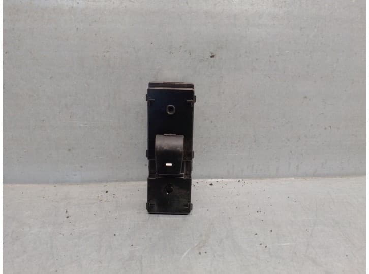 Recambio de mando elevalunas trasero izquierdo para hyundai ioniq (ae) 1.6 gdi hybrid referencia OEM IAM 93580G2010
