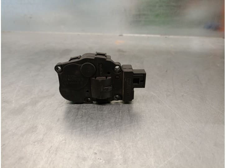 Recambio de motor apertura trampillas climatizador para mercedes-benz clase gl (x164) cdi cat referencia OEM IAM A1669060008 A16
