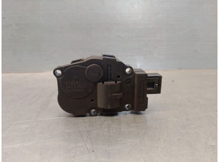 Recambio de motor apertura trampillas climatizador para bmw 3 descapotable (e93) 320 i referencia OEM IAM EFB331 929888G