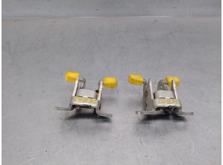 Recambio de retenedor puerta para fiat doblo autobús (263_) 1.3 d multijet (263axc1a) referencia OEM IAM 51811554 51811554