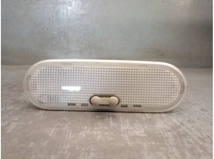 Recambio de luz interior para renault twingo ii (cn0_) 1.5 dci 75 referencia OEM IAM 8200074362 8200074362