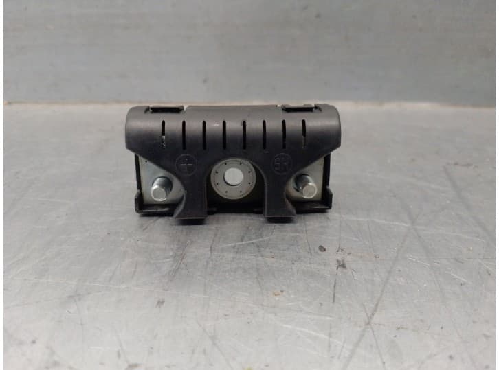 Recambio de antena para audi a6 c7 (4g2, 4gc) 3.0 tdi referencia OEM IAM 8T8035570 920203001