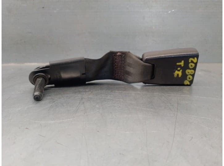 Recambio de enganche cinturon trasero central para opel antara a (l07) 2.0 cdti referencia OEM IAM 4808152 4808152