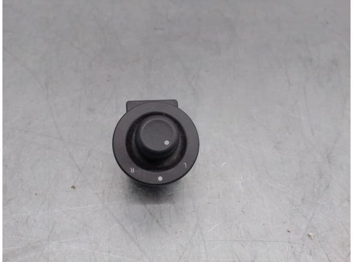 Recambio de mando retrovisor para tata indica vista 1.3 crdi referencia OEM IAM 299104600