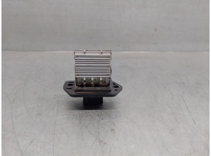 Recambio de resistencia calefaccion para tata indica vista 1.3 crdi referencia OEM IAM 3914200 12K14